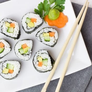 futomaki sushi roll